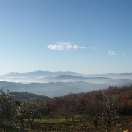 Aia Di Lazzaro Agriturismo Casalbore Ngoại thất bức ảnh
